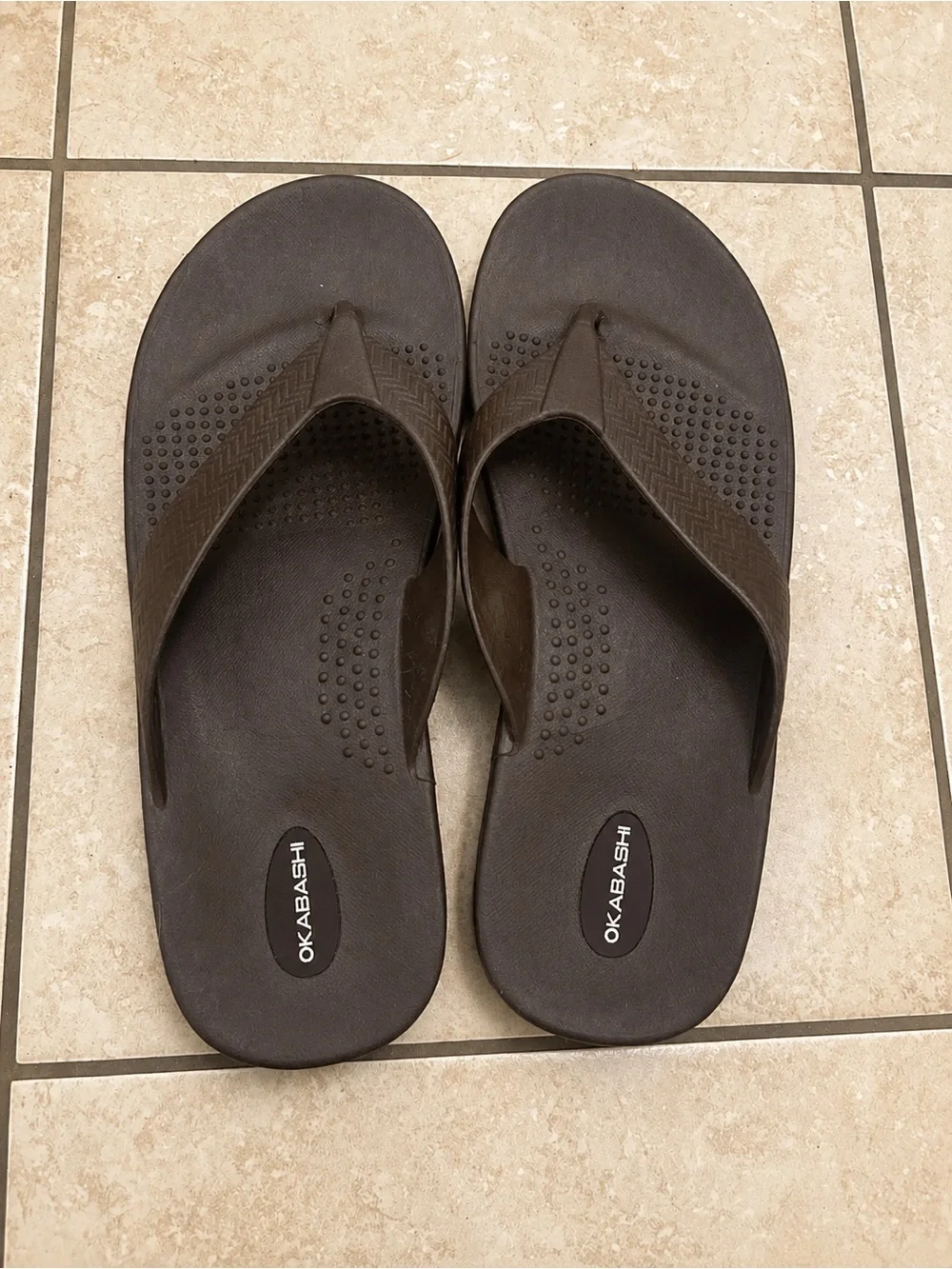 Okabashi Men's Brown Cushioned Flip Flops